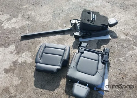 2023 Ford Bronco Badlands из США, поврежденный, VIN 1FMDE5CPXPLB88913